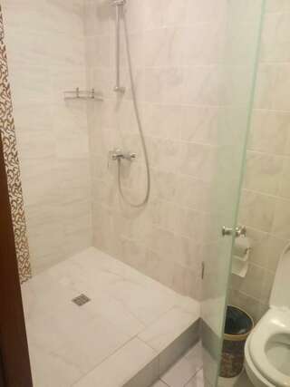 Гостиница Босфор Пермь Номер стандарт улучшенный с 2 односпальными кроватями (с завтраком)-6